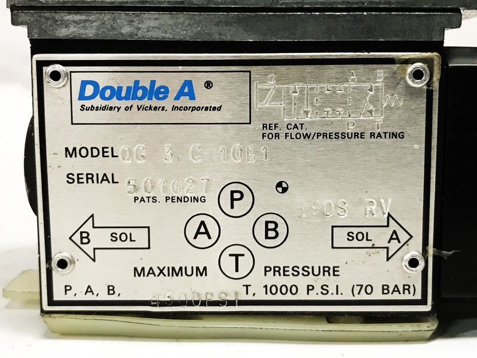 Double A Solenoid Operated Directional Control Valve QG-3-C-10B1 NOS