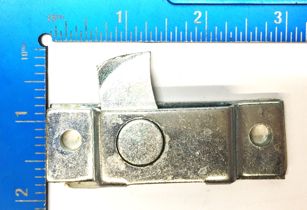 New Flyer Right-Hand Body Latch 8110774 [Lot of 2] NOS