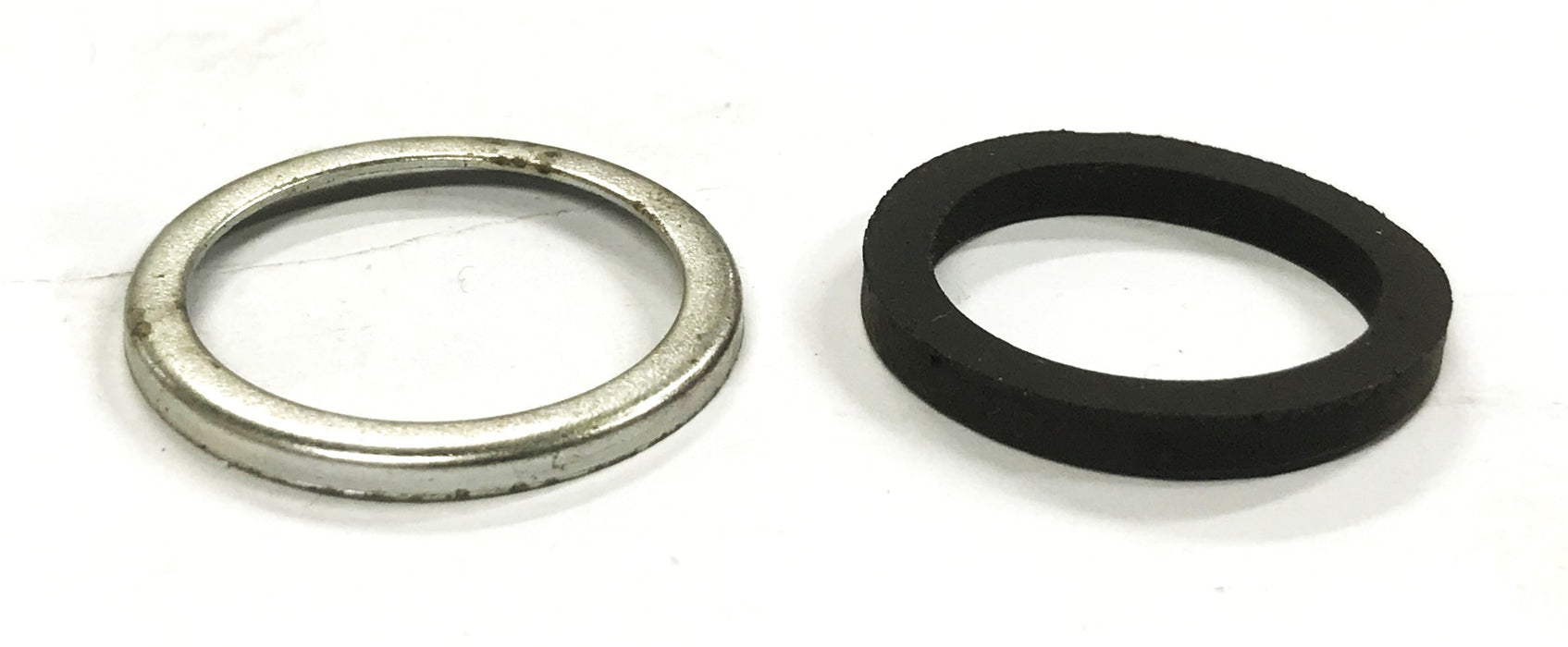 Unbranded 1-1/8 inch 2-Piece Wheel Seal [Lot of 60] NOS