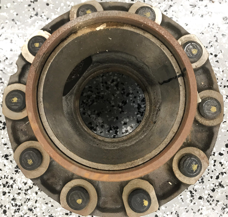 International Wheel Hub Assembly 2035951C91 USED