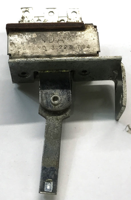 International Switch Single Gang Heater 472253C1 USED
