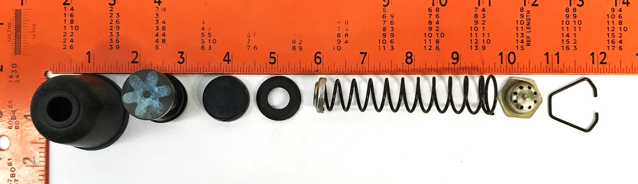 Total Source Caterpillar Master Cylinder Repair Kit CT33301 NOS
