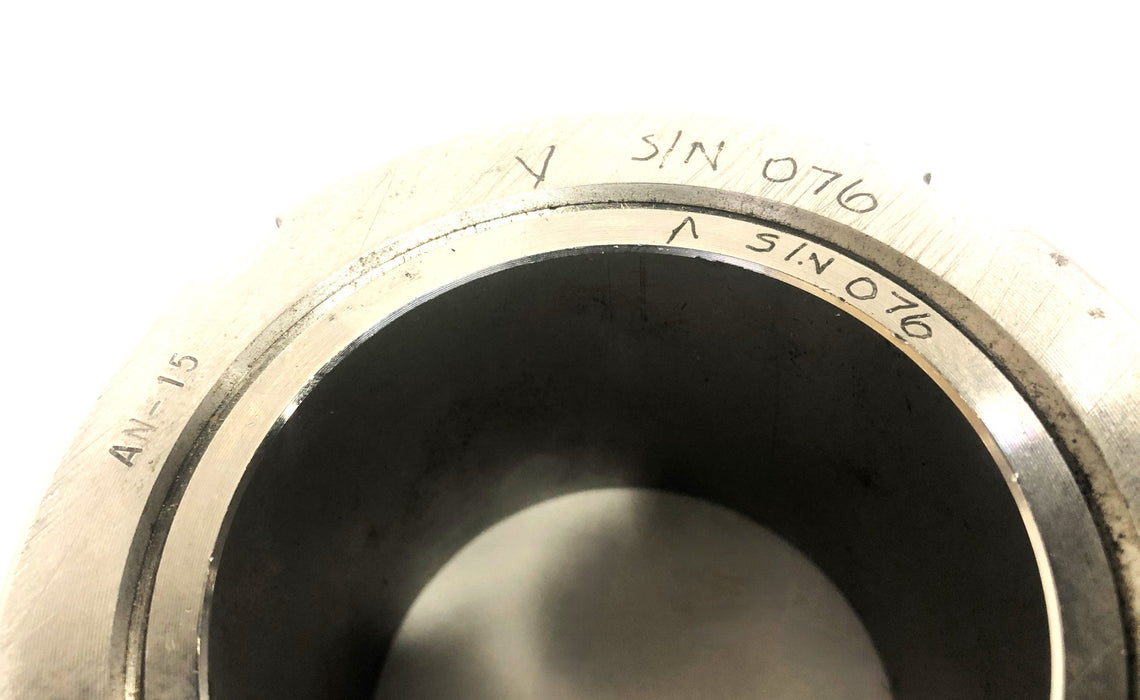 Unbranded Bearing Adapter Sleeve Set With AN-15 Lock Nut S/N-076 NOS