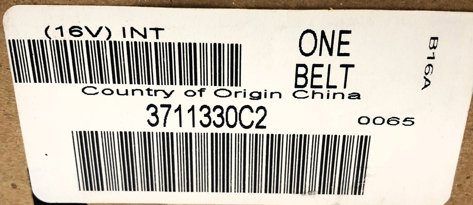 International Seat Belt Assembly 3711330C2 NOS