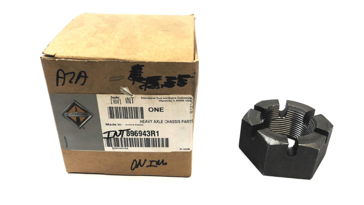 International Axle Nut 896943R1 NOS