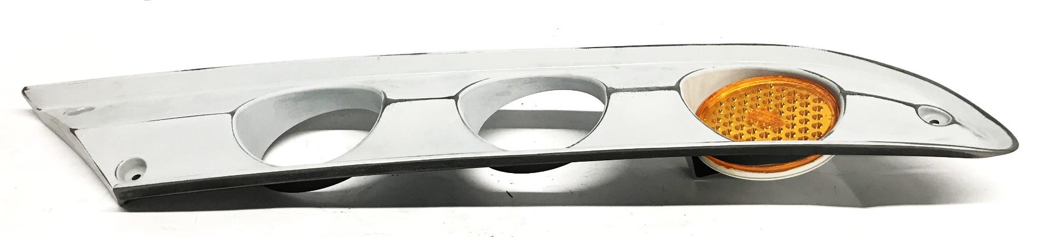 New Flyer Bus Turn Lamp Left Bezel Assembly 303081-RH NOS