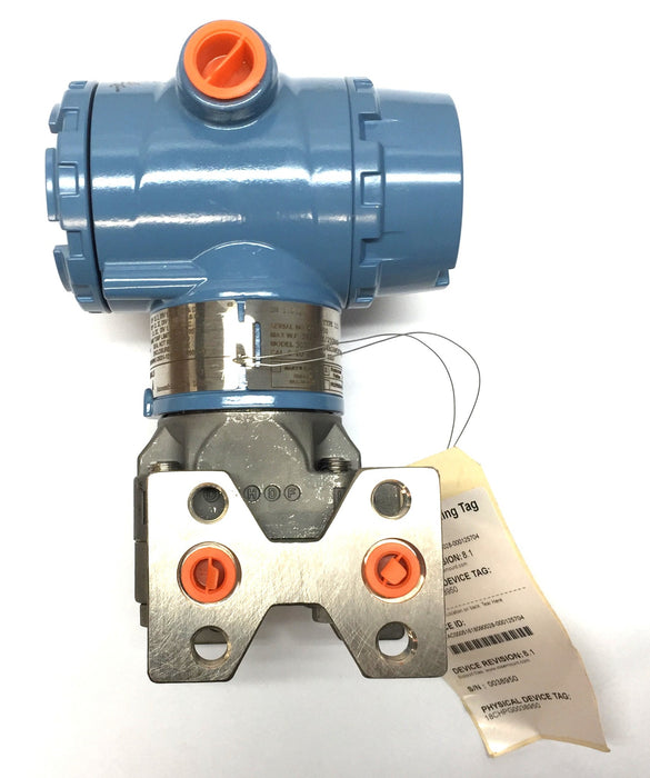 Rosemount 3051C Pressure Transmitter w/Hardware 3051CD2F04B2AM5K5H4RL6Q4Q8 NOS