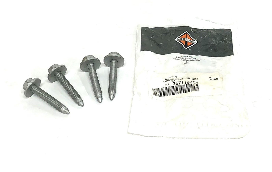 Navistar International 4 Piece Bolt Set 3571199C1 NOS