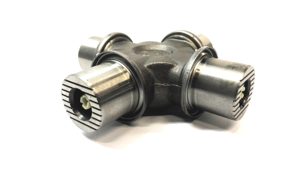 Spicer Universal Joint Kit (U-Joint) 5-279X NOS
