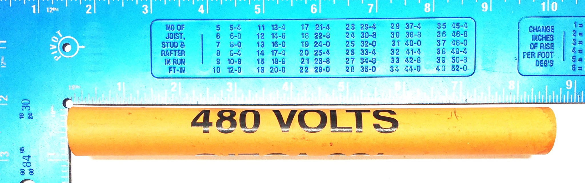 Seton 8-1/4" "480 VOLTS" PVC Snap-On Marker(4pcs)w/1"x4-1/2" Decal Set (5pcs)NOS