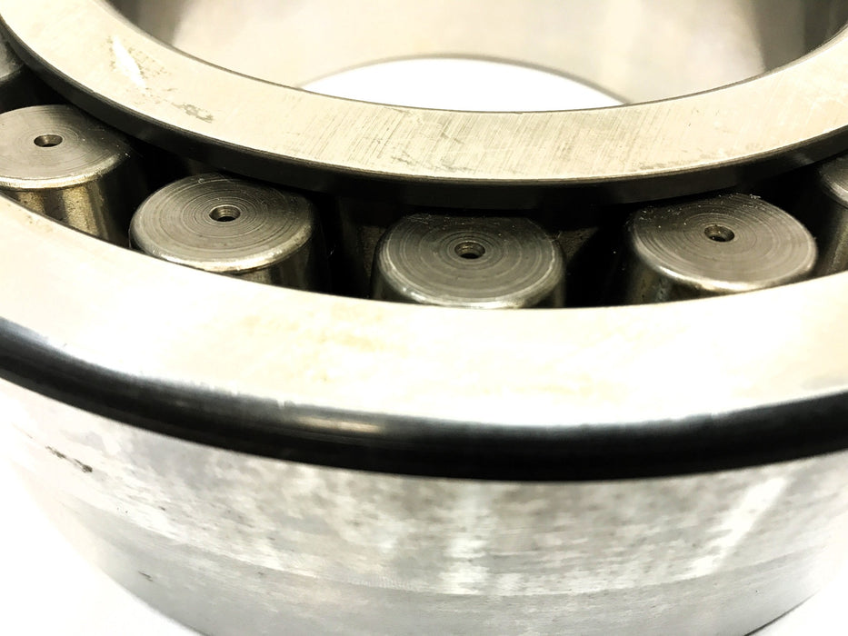 Torrington Cylindrical Roller Bearing (No Box) 140SD62 (140SD62 W22 F5) NOS
