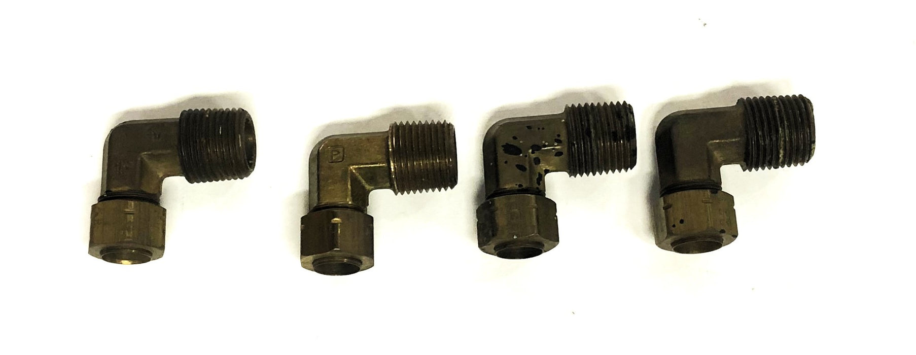 Unbranded 1/2 Inch Male To Female Brass Elbow Fitting 14 TPI [Lot of 4] USED