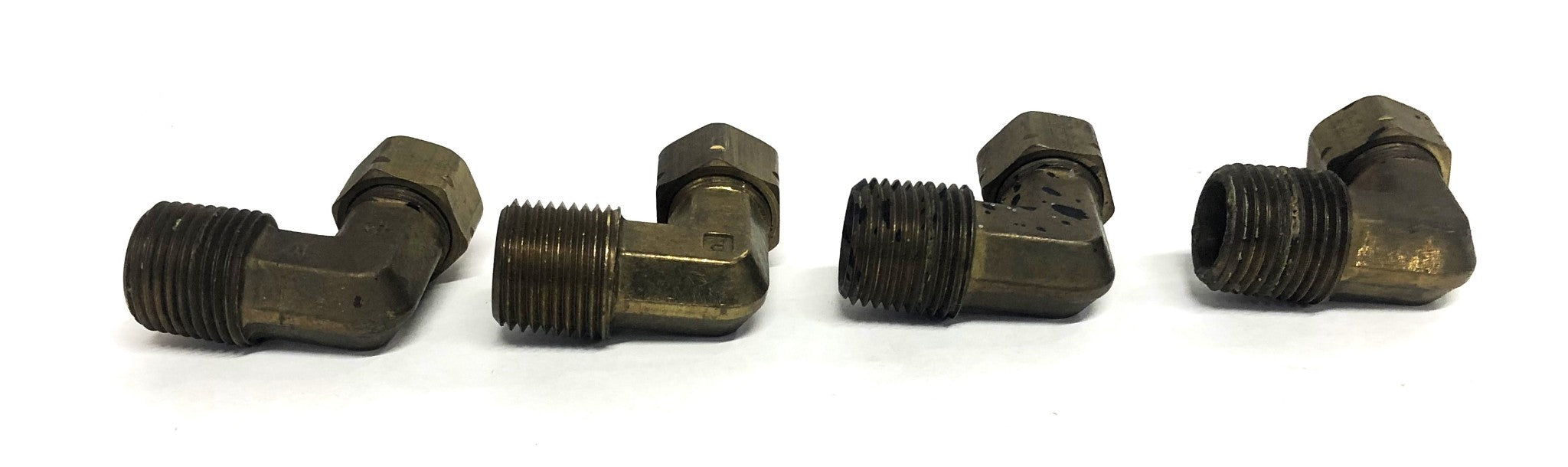 Unbranded 1/2 Inch Male To Female Brass Elbow Fitting 14 TPI [Lot of 4] USED