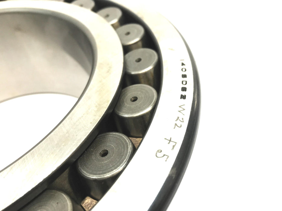 Torrington Cylindrical Roller Bearing (No Box) 140SD62 (140SD62 W22 F5) NOS