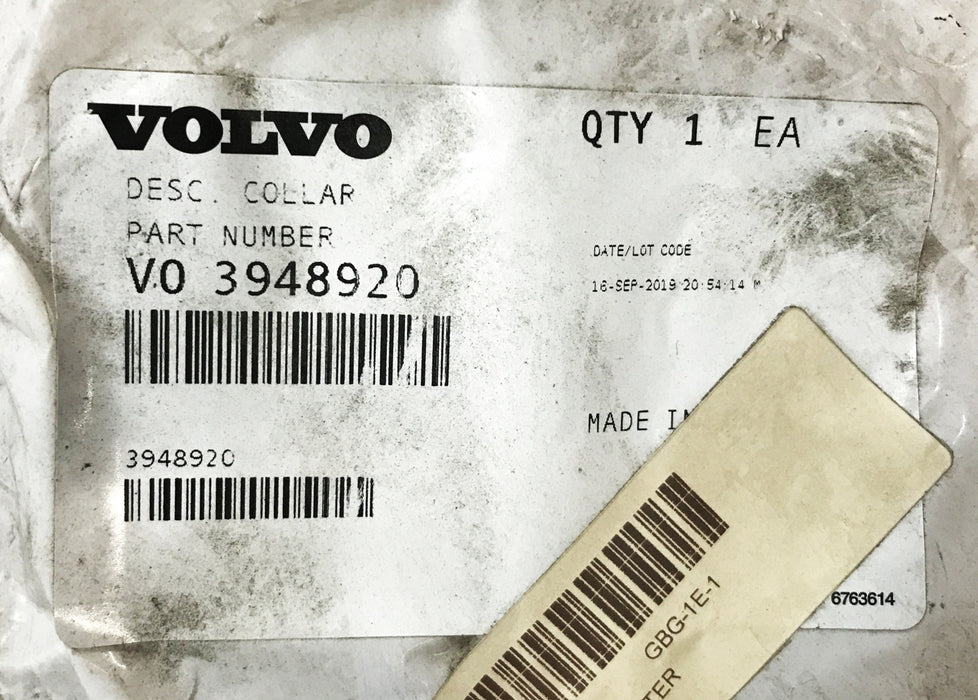 Volvo Filter Cover Collar 3948920 [Lot of 2] NOS