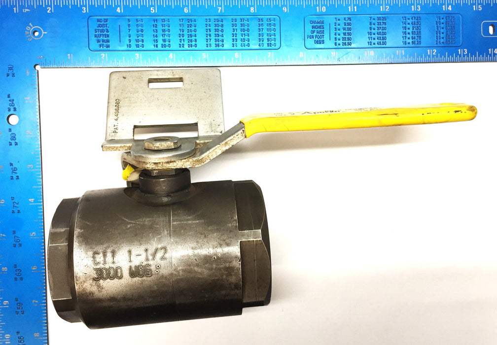 Conbraco Apollo CII 1-1/2" Full Port Ball Valve 3000 WOG USED