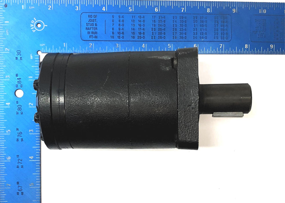 Eaton Char-Lynn Hydraulic Motor 101-1001-009 NOS