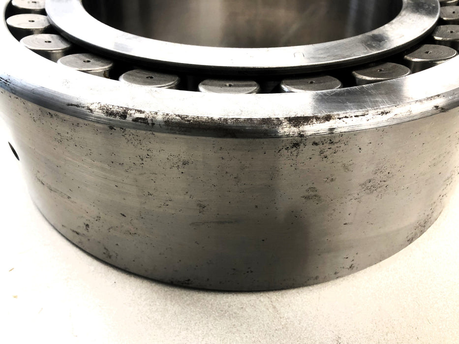 Unbranded Spherical Roller Bearing 250SD62K (1-112618) NOS