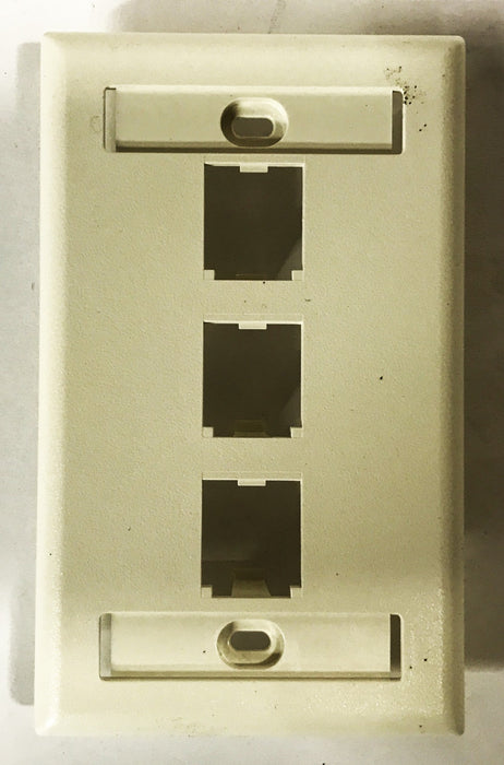 Panduit White Plastic 1-Gang 3-Port Faceplate CFPL3IWY [Lot of 8] NOS