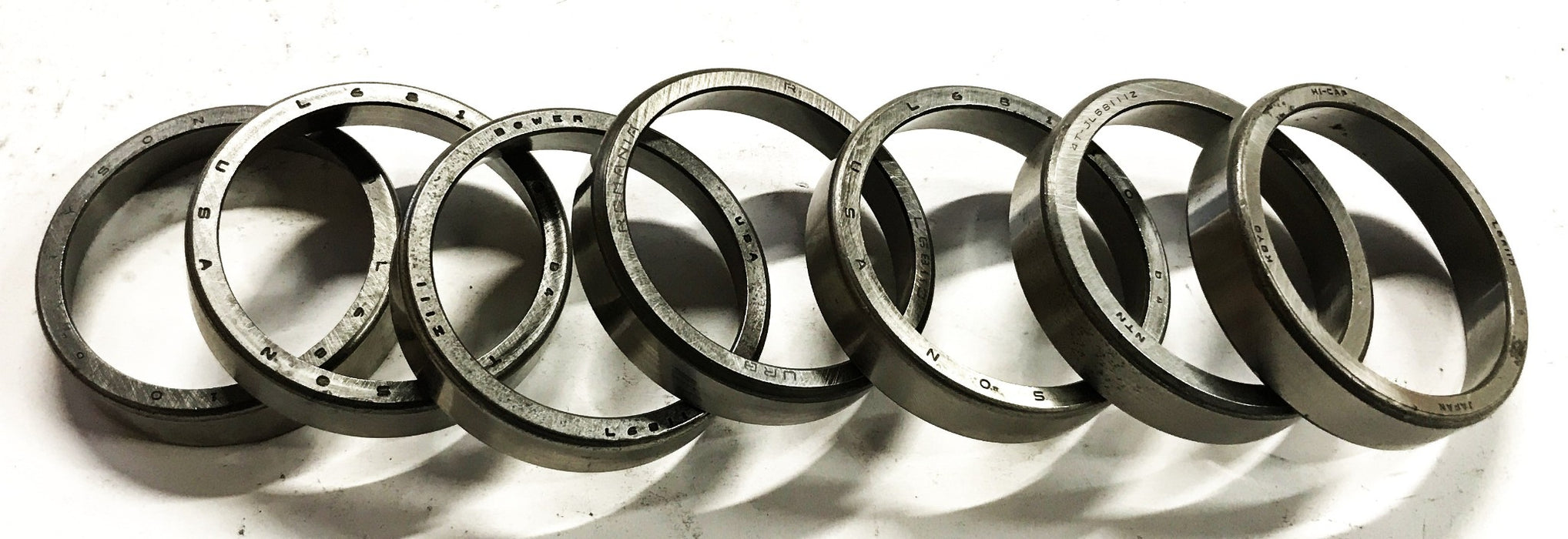Unbranded Tapered Roller Bearing Cup L68110 [Lot of 7] NOS
