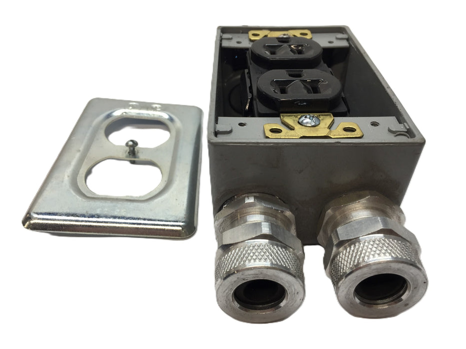 Red-dot 4-1/2" x 2-3/4" Gang Box with Electrical Receptacle/Cable Gland(3) USED