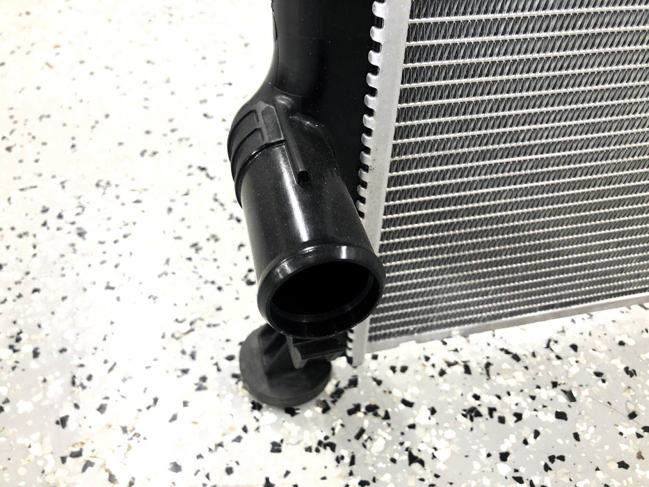 Mopar Engine Cooling Radiator 68050126AB NOS