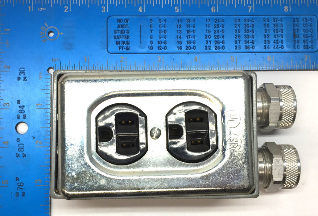 Red-dot 4-1/2" x 2-3/4" Gang Box with Electrical Receptacle/Cable Gland(2) USED