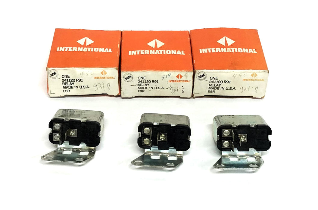 Navistar International Horn Relay 241120R91 [Lot of 3] NOS