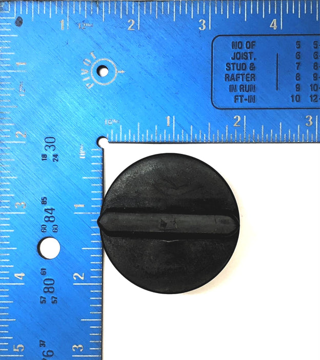 Unbranded Engine Oil Cap For Freightliner 3914136 (3901895) [Lot of 2] NOS