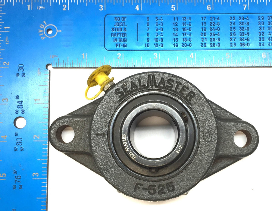 SealMaster SFT-18T 2-Bolt Flange (F-525) 2-12 Bearing w/Zerk Assembly NOS