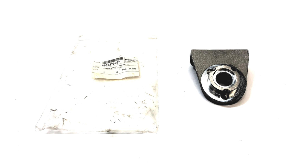 Rexroth Hydraulic Pump Mounting Bracket R987370267 NOS