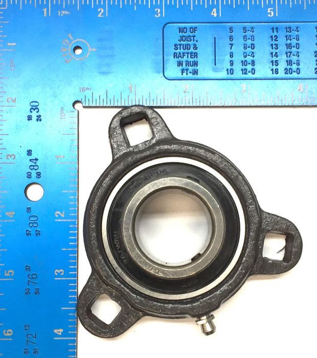 SST 3-Hole Bearing Mount with Zerk Fitting FCT206 (SB206-19) NOS