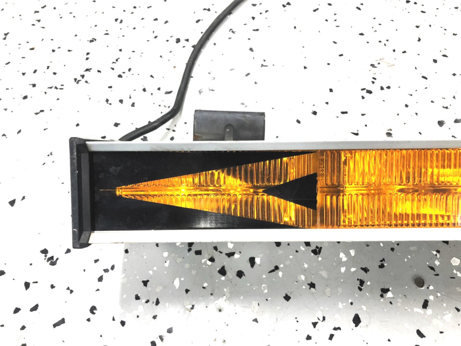 Arrowstik Approx 47-5/8" OAL Amber Light Bar SAE W W5 93 (PSE234X2) USED