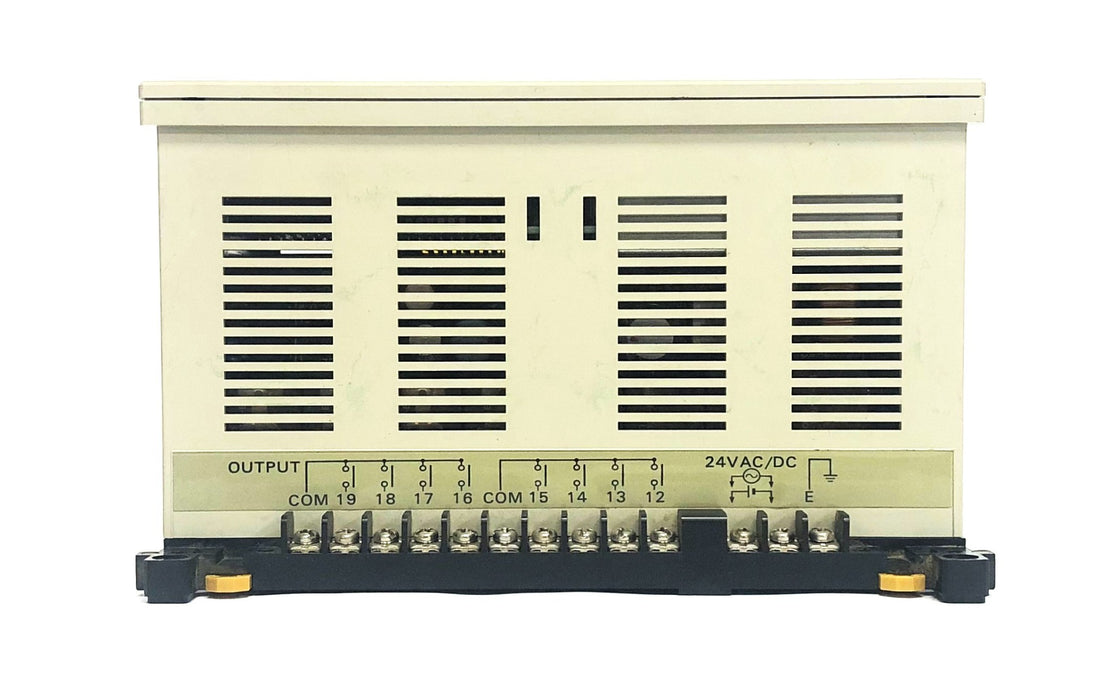 Omron Sysmac S6 24VAC/DC Programmable Controller W/Memory Input 3G2S6-CPU15 USED