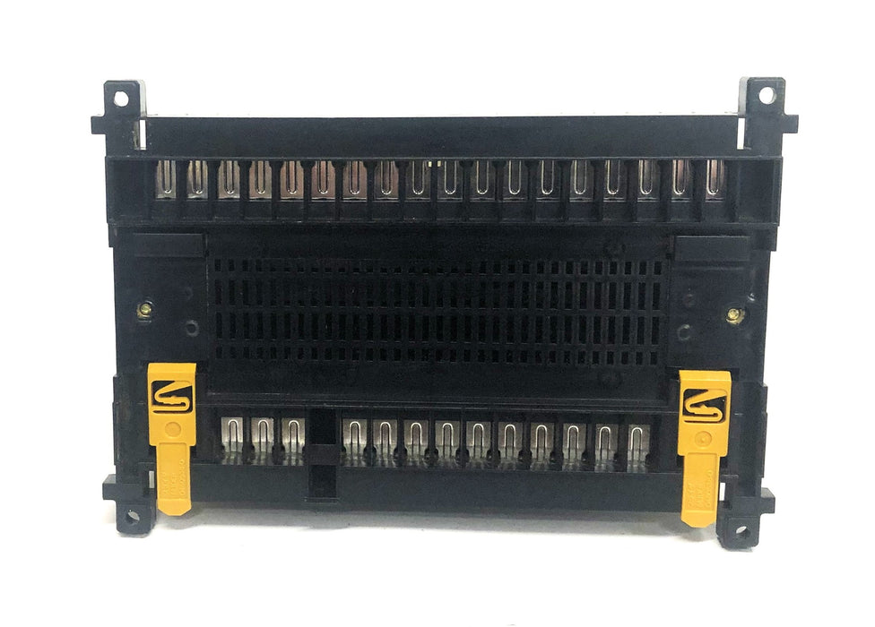Omron Sysmac S6 24VAC/DC Programmable Controller W/Memory Input 3G2S6-CPU15 USED