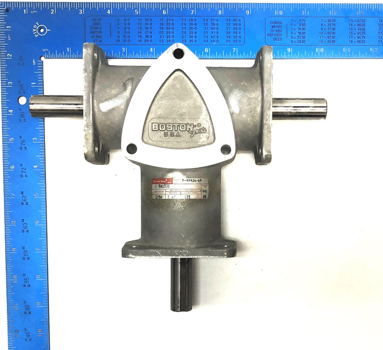 Boston Gear Spiral Bevel Gear Drive RA1531 (RDC-056272) NOS