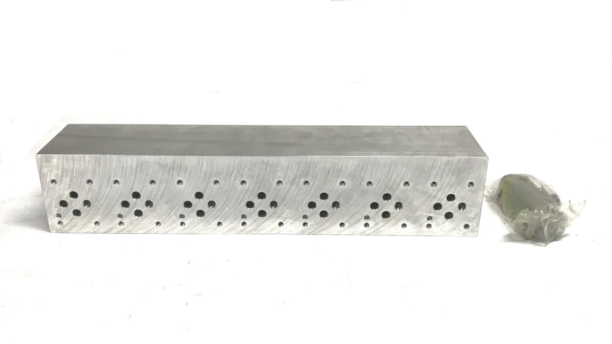 Daman Aluminum Valve Manifold AD03P072P NOS