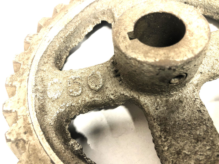 Unbranded 6-5/8 Inch OD 5/8 Inch Bore 31 Tooth Gear C50 NOS