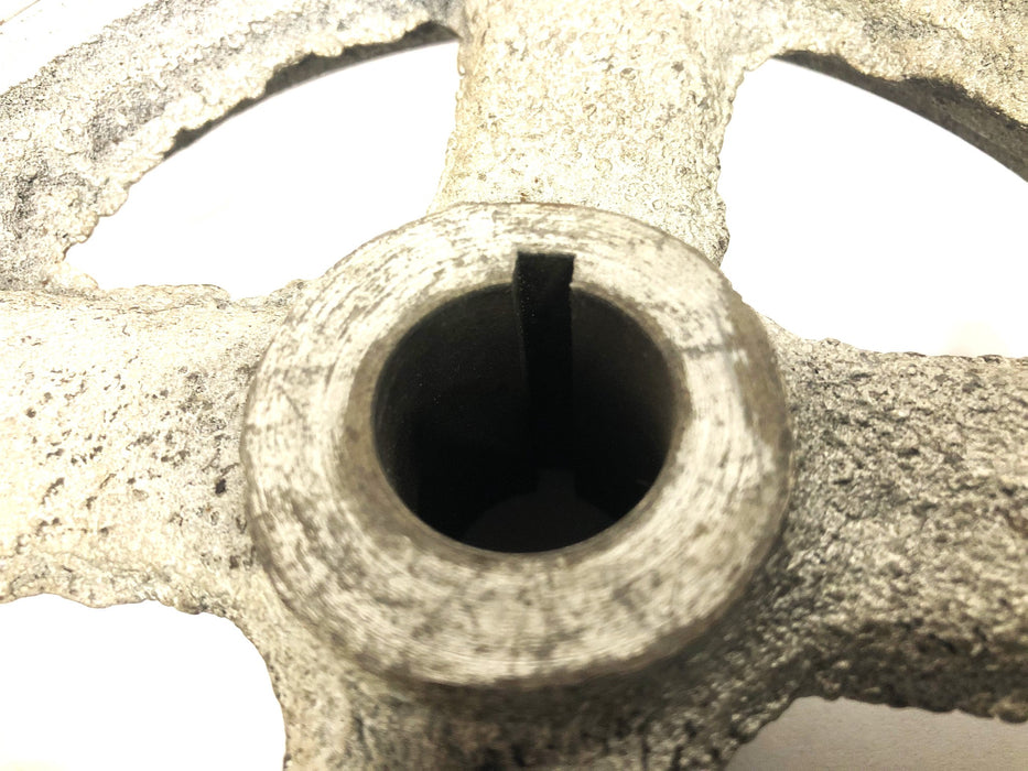 Unbranded 6-5/8 Inch OD 5/8 Inch Bore 31 Tooth Gear C50 NOS