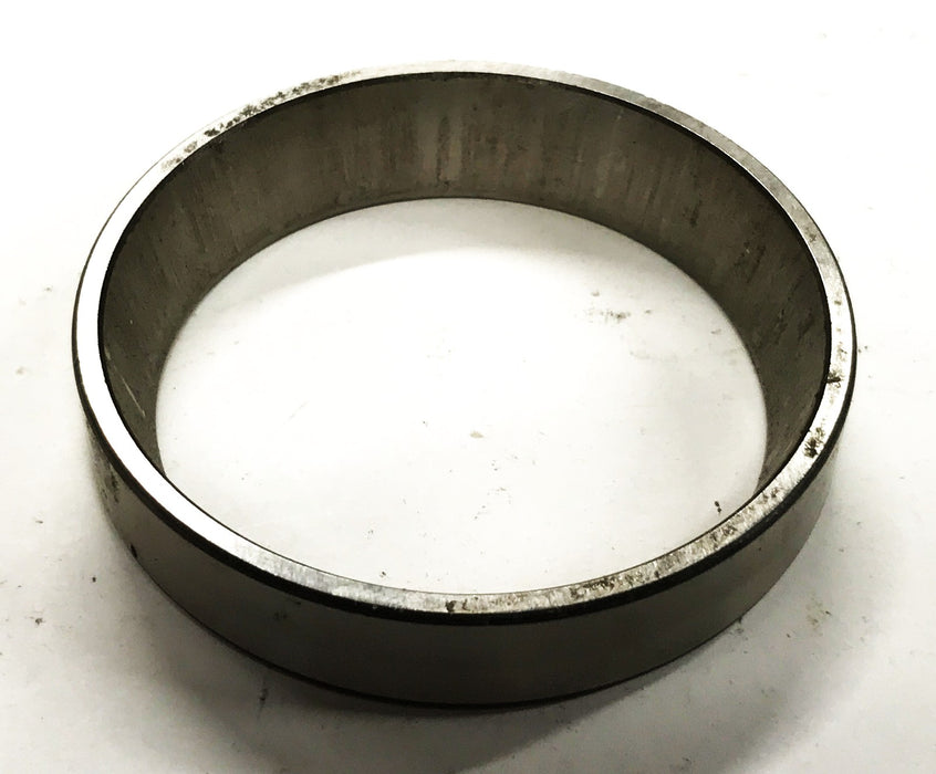 Unbranded (Multi-Brands) Tapered Roller Bearing Cup L68111Z [Lot of 9] NOS