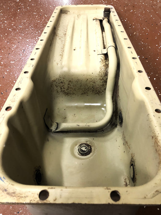 Cummins Oil Pan Y3882352SUWZ (02C 00B) NOS