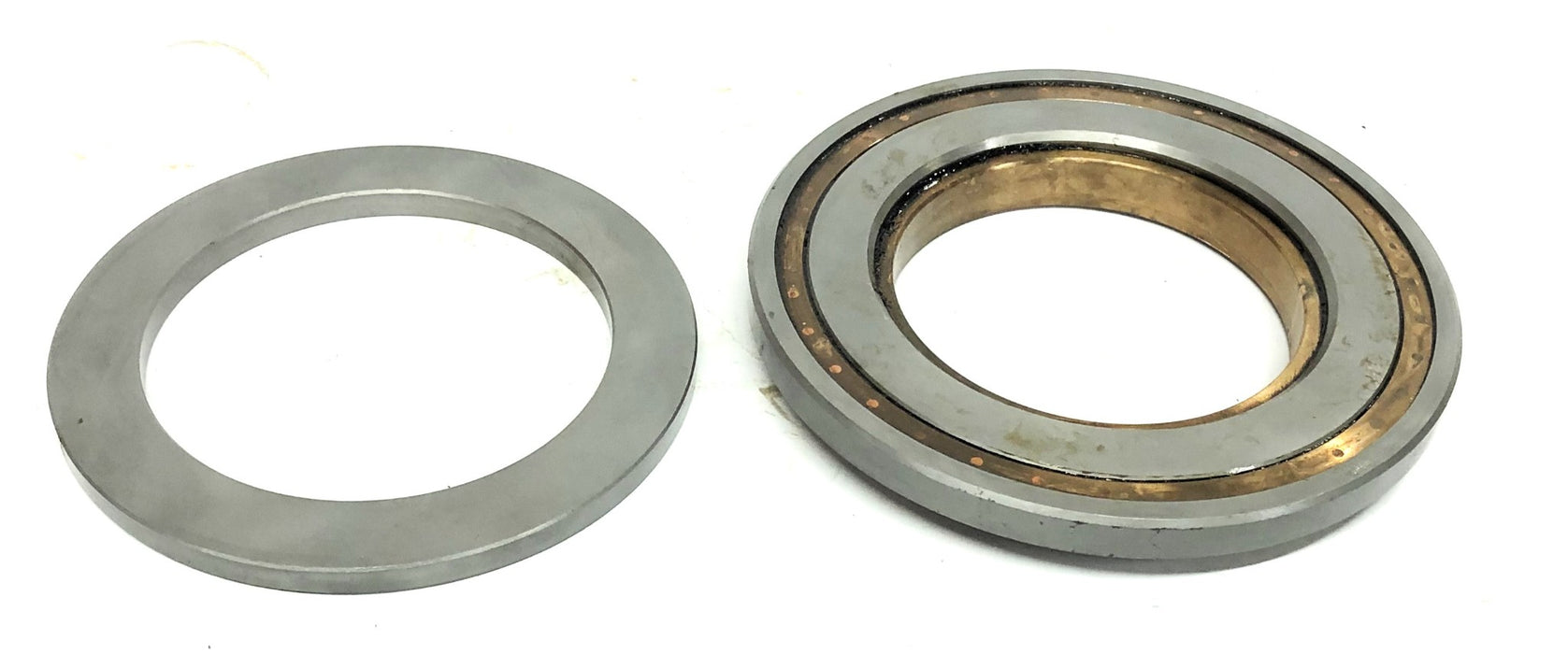 Unbranded Thrust Bearing 3.62 Inch Bore NOS