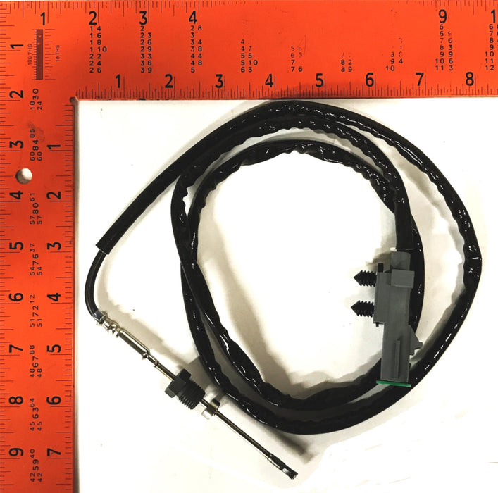 International Exhaust Gas Temperature Sensor 2593753C92 NOS