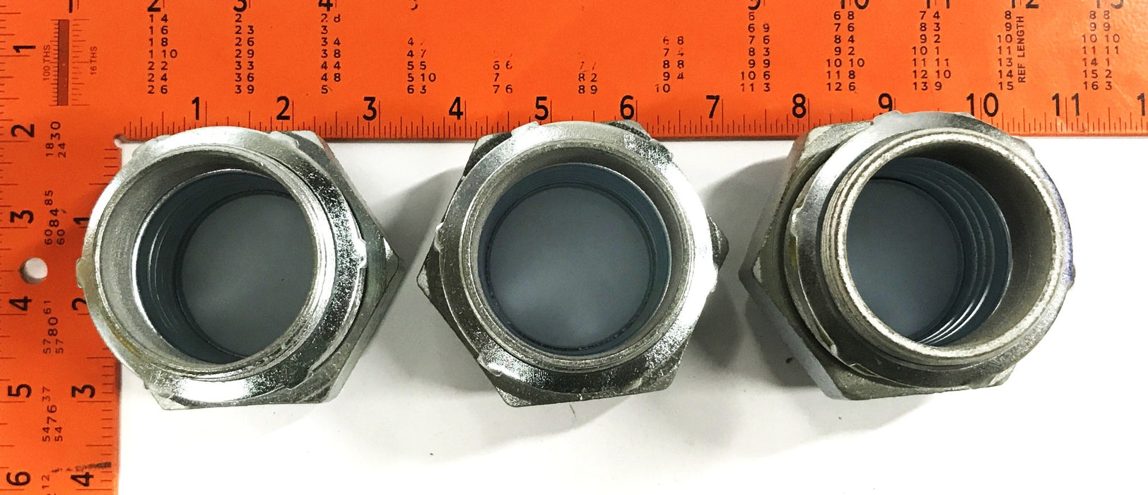 Halex 2 inch Liquid-tight Straight Steel Connector 66220B [Lot of 3] NOS