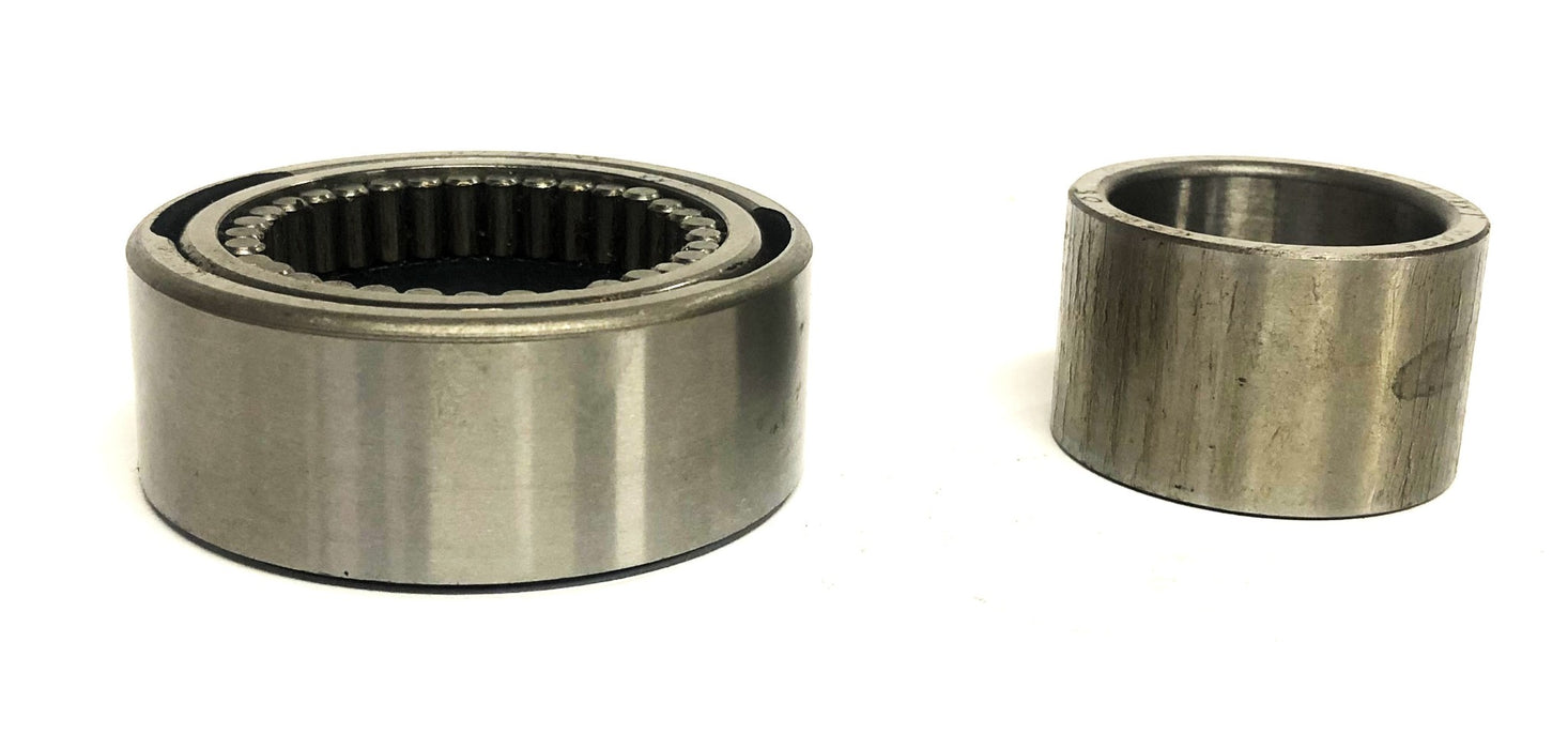 McGill Self-Aligning Needle Bearing MT-813XX NOS