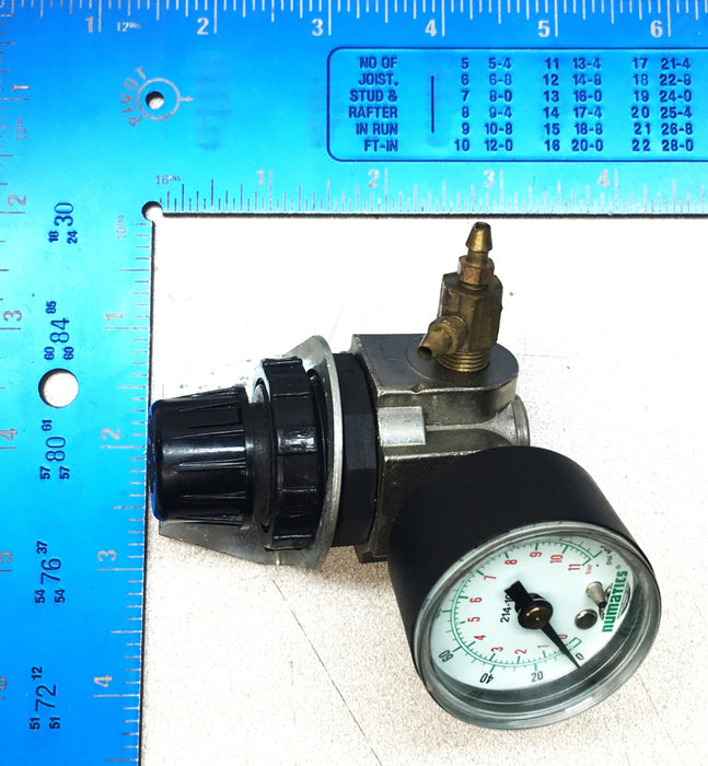 Arrow Pneumatics Pressure Regulator Gauge R161 (214-103) USED