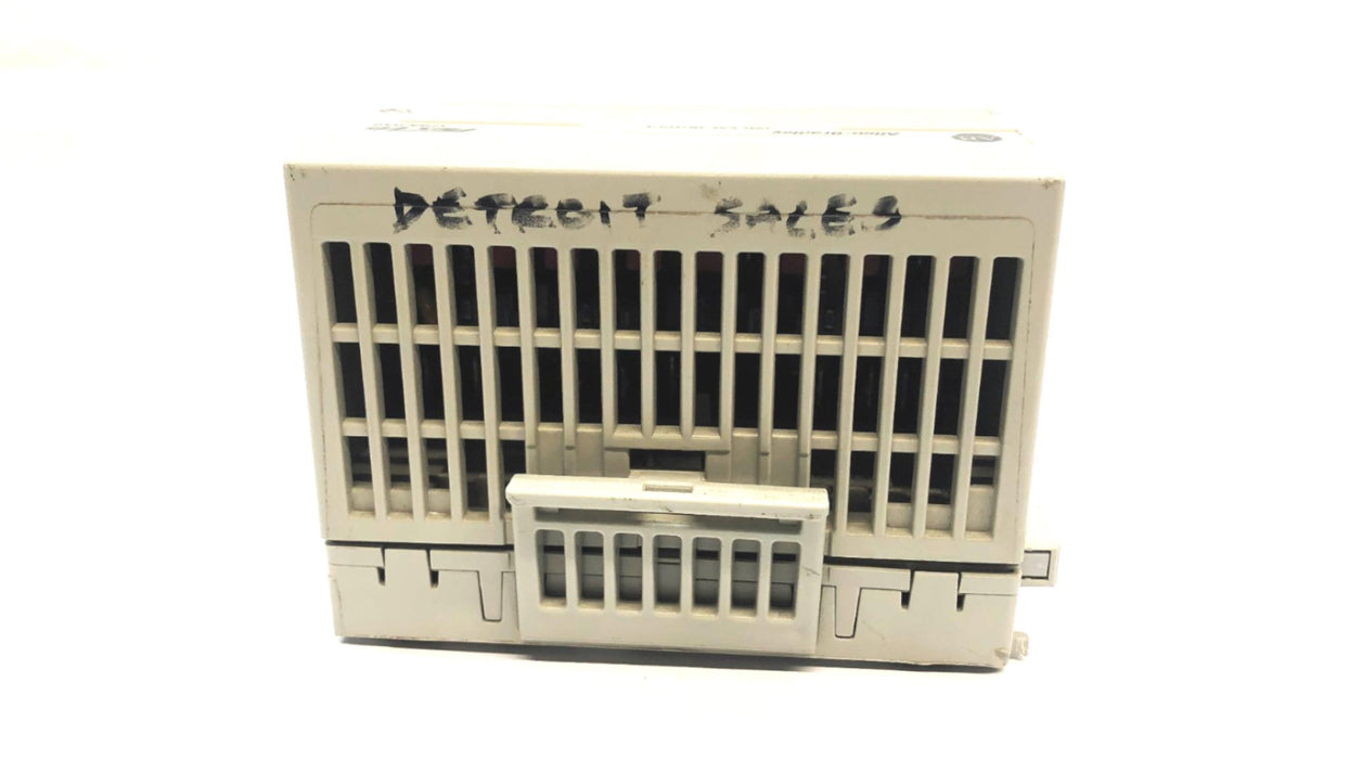 Allen-Bradley Flex I/O 120 VAC Output 1794-OAB USED