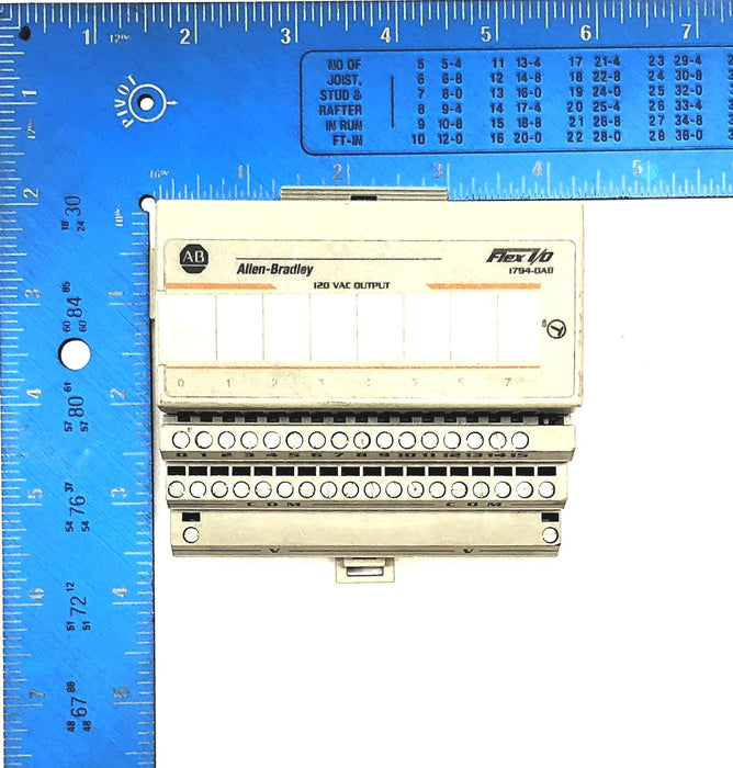 Allen-Bradley Flex I/O 120 VAC Output 1794-OAB USED
