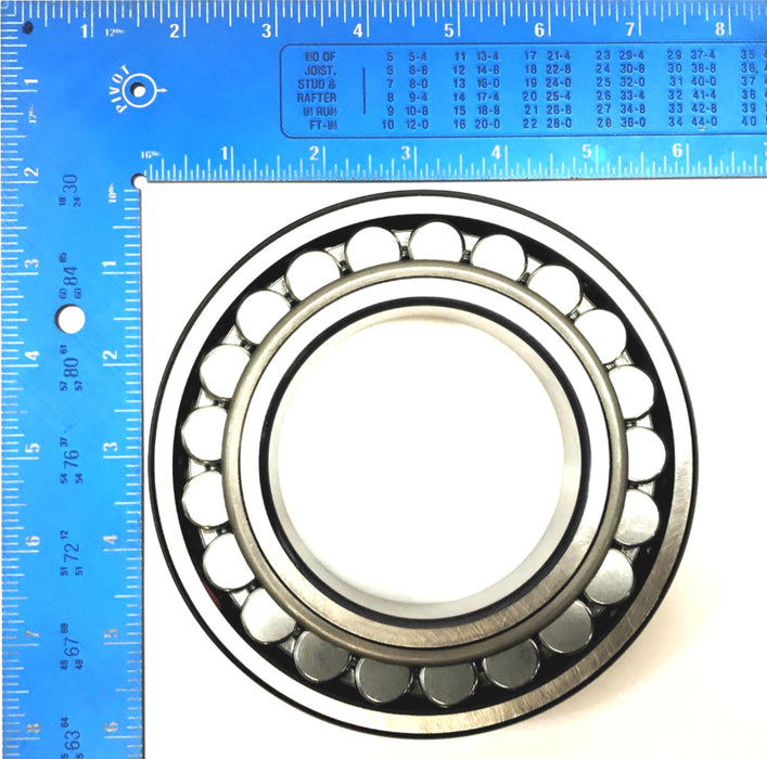 SKF Spherical Roller Bearing 22216E NOS