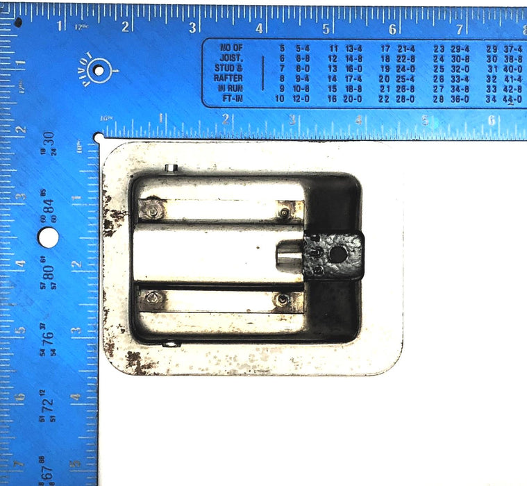 Unbranded Battery Door Lock With Key For Bluebird 1055284 NOS